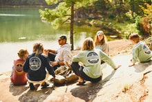 Load image into Gallery viewer, Sweater- Manitoulin Crew