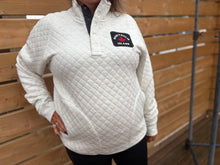 Load image into Gallery viewer, Manitoulin island Q-snap sweater
