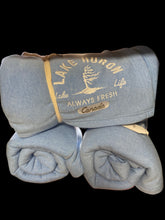 Load image into Gallery viewer, Lake Huron Canada Blanket
