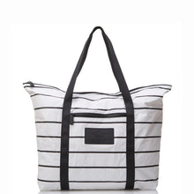Load image into Gallery viewer, Tote- Aloha Splash Proof Zipper Tote
